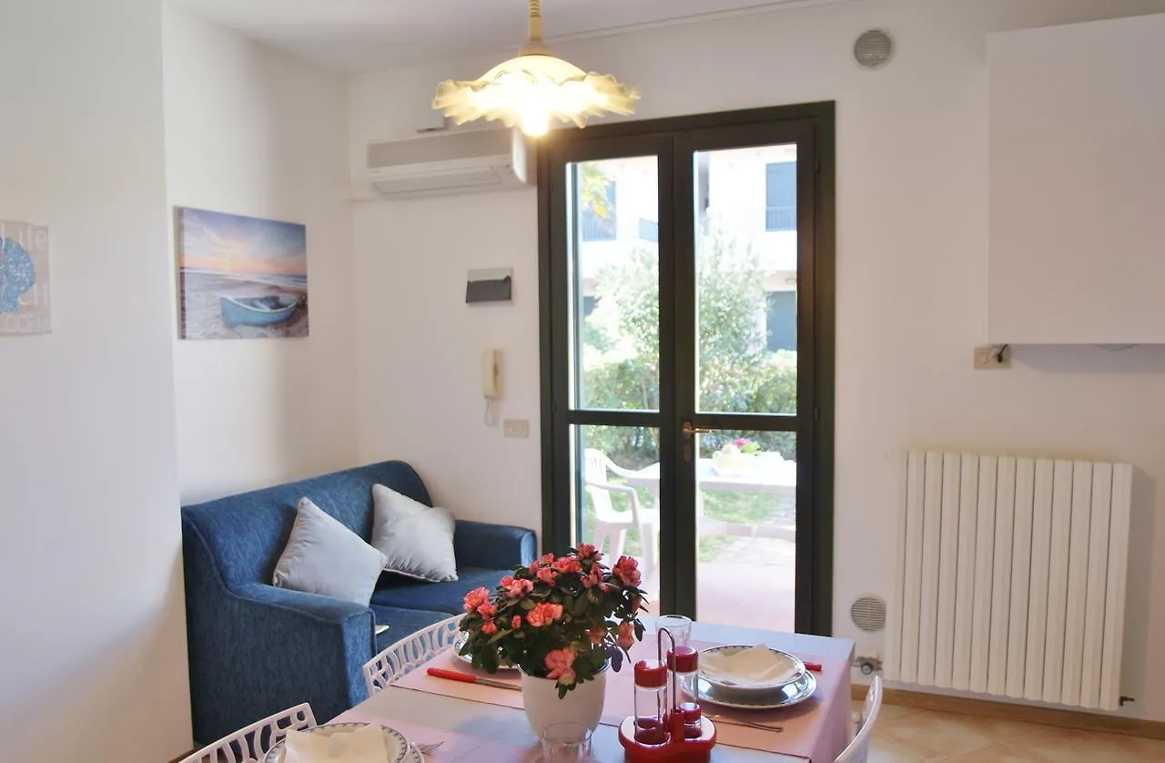 Apartment Appartamenti In Residence Portosole E Residence Tamerici Con Piscina-Cavallino Treporti
