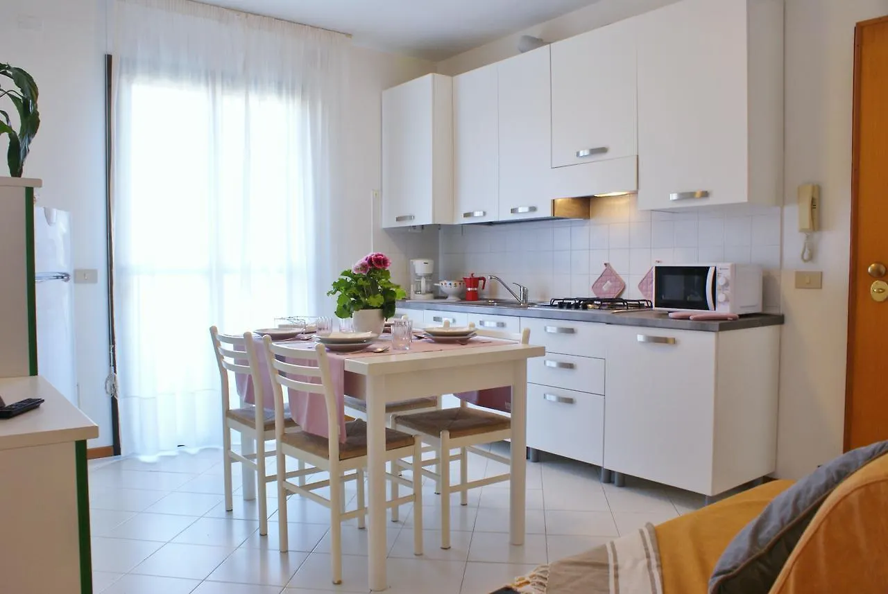 Appartamenti In Residence Portosole E Residence Tamerici Con Piscina-Cavallino Treporti Italië
