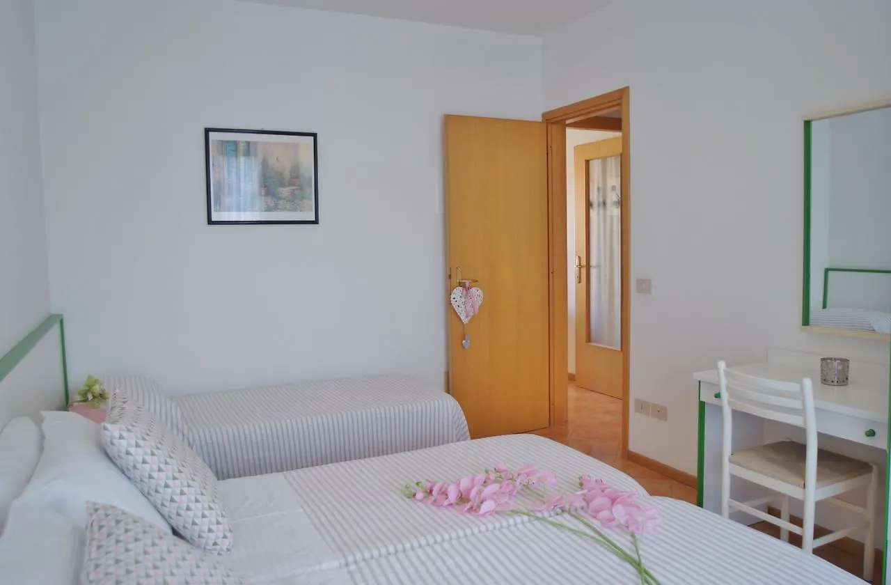 Appartamenti In Residence Portosole E Residence Tamerici Con Piscina-Cavallino Treporti