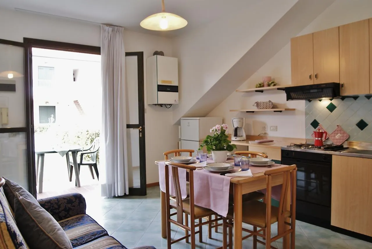 Apartment Appartamenti In Residence Portosole E Residence Tamerici Con Piscina-Cavallino Treporti