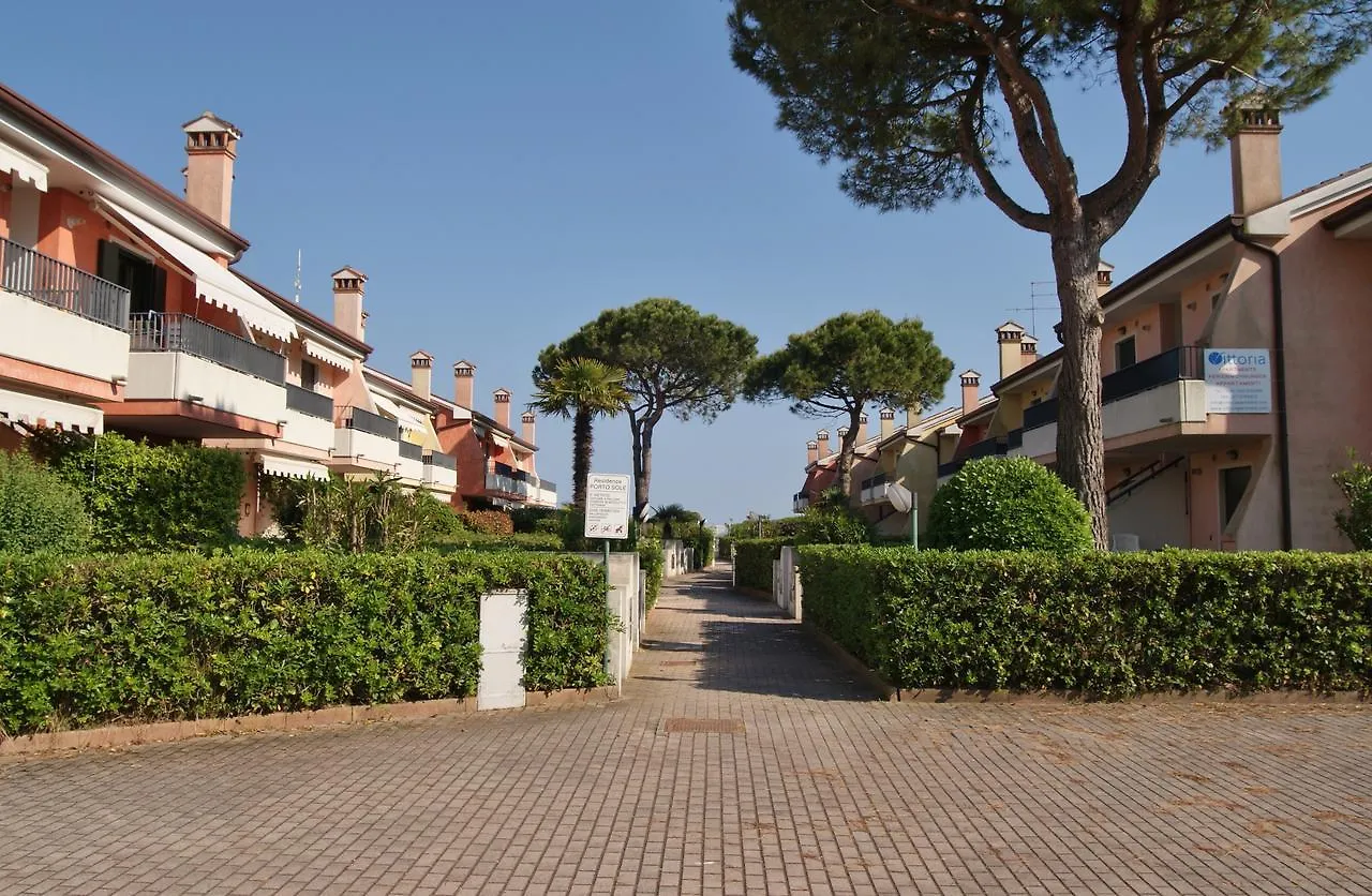 Appartamenti In Residence Portosole E Residence Tamerici Con Piscina-Cavallino Treporti Apartment