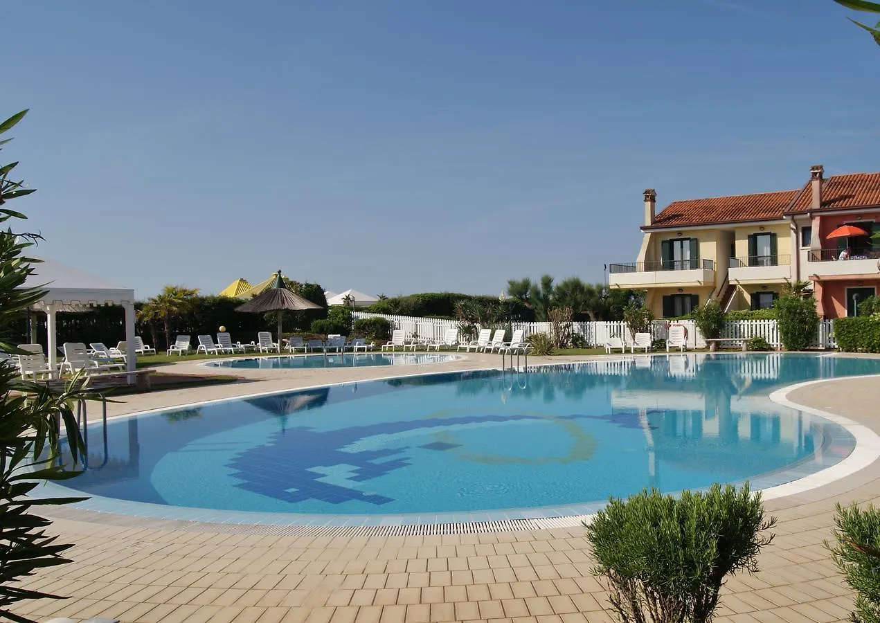 Apartment Appartamenti In Residence Portosole E Residence Tamerici Con Piscina-Cavallino Treporti