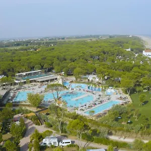 Campeggio Victoria Mobilehome In Village Mediterraneo, Cavallino-Treporti