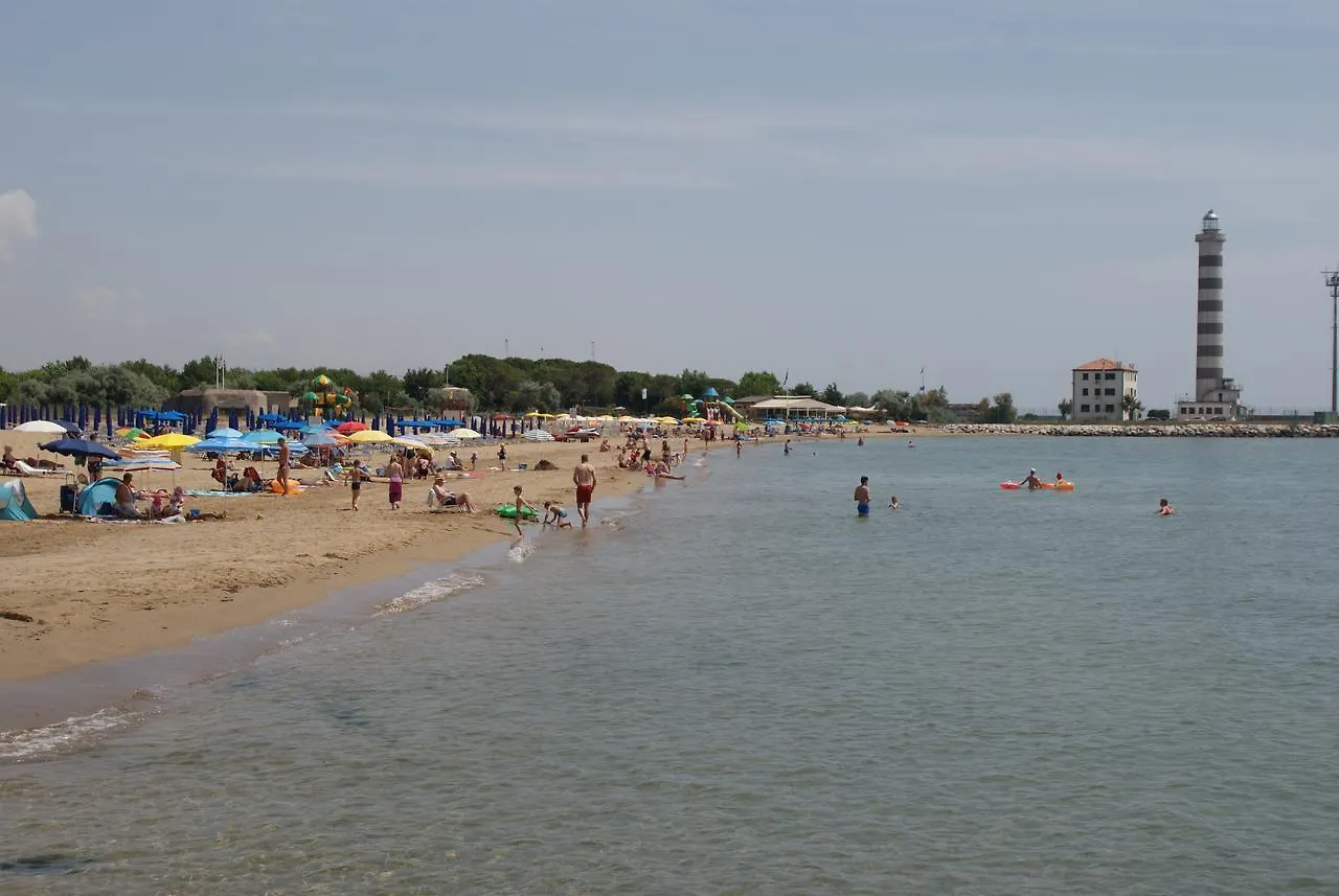 Appartamenti In Residence Portosole E Residence Tamerici Con Piscina-Cavallino Treporti